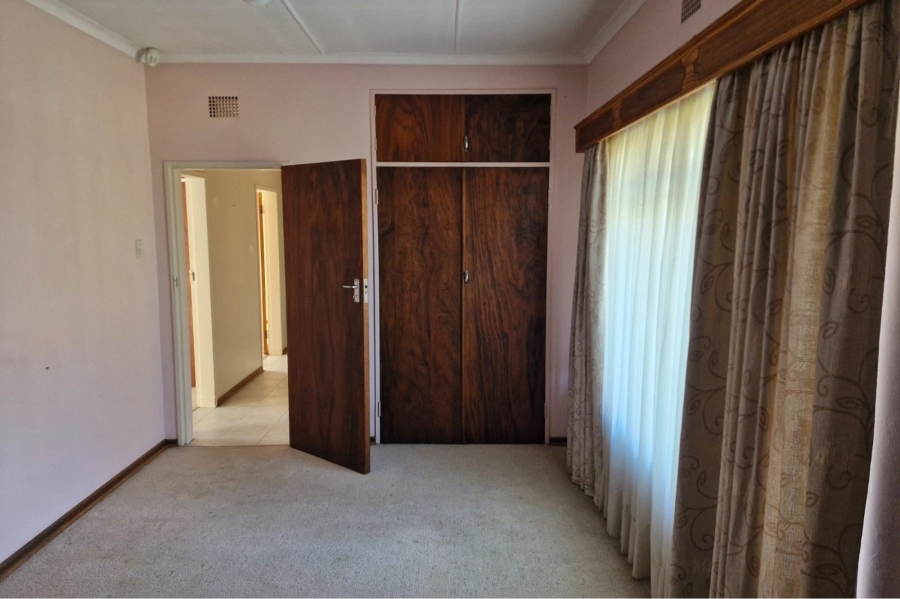 3 Bedroom Property for Sale in Wilkoppies North West